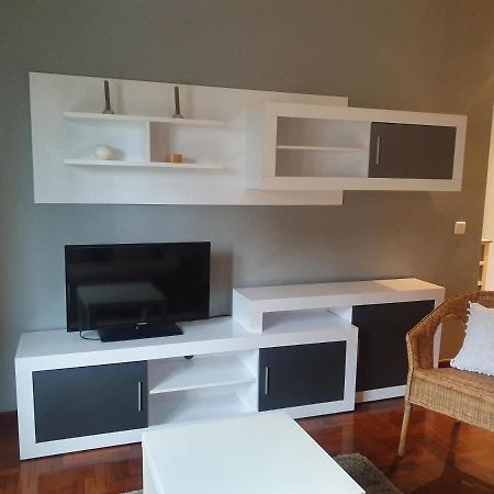 Casco Historico- Vivienda De 2 Habitaciones Con Parking Oviedo Kültér fotó