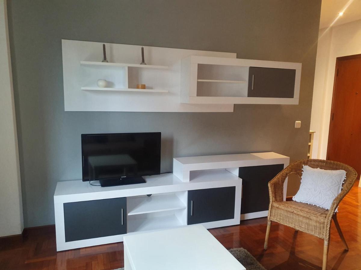 Casco Historico- Vivienda De 2 Habitaciones Con Parking Oviedo Kültér fotó